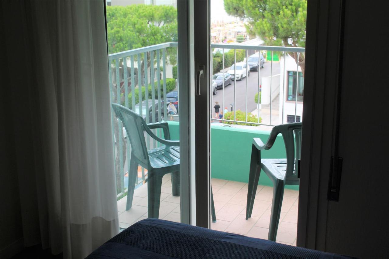 Hotel Palme Park & Beach Included ลิโดดิเยโซโล ภายนอก รูปภาพ