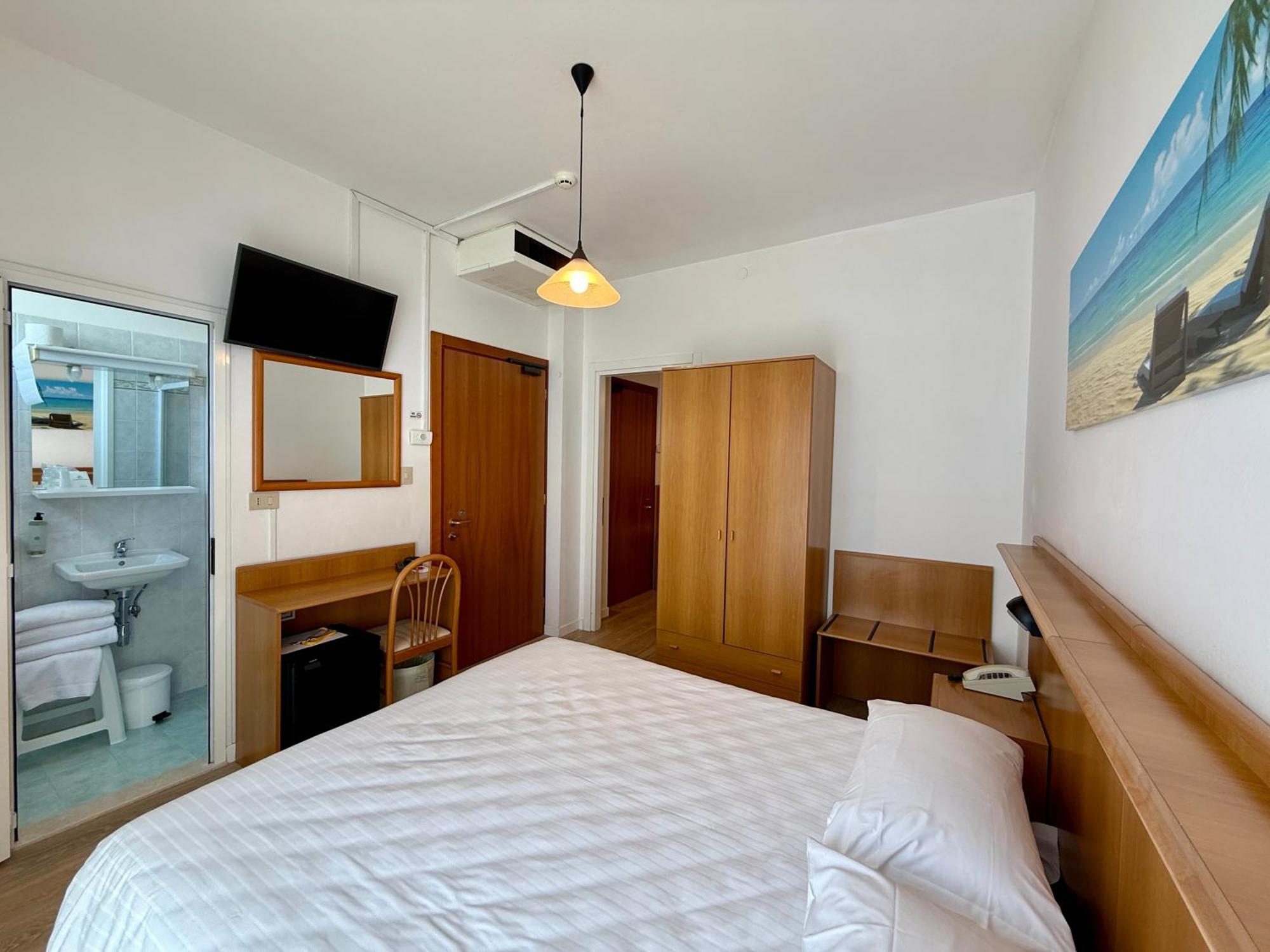 Hotel Palme Park & Beach Included ลิโดดิเยโซโล ภายนอก รูปภาพ
